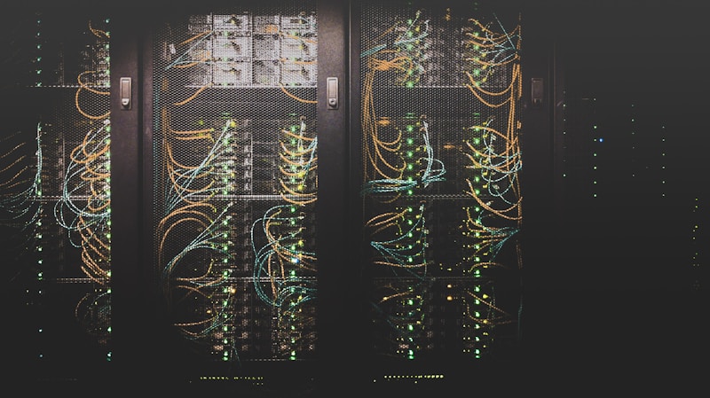 Local LLM vs cloud AI desktop setup with GPU